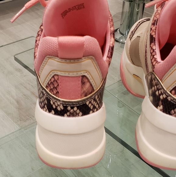 EUC- Michael Kors Olympia mixed media baby pink platform sneakers - Picture 7 of 14